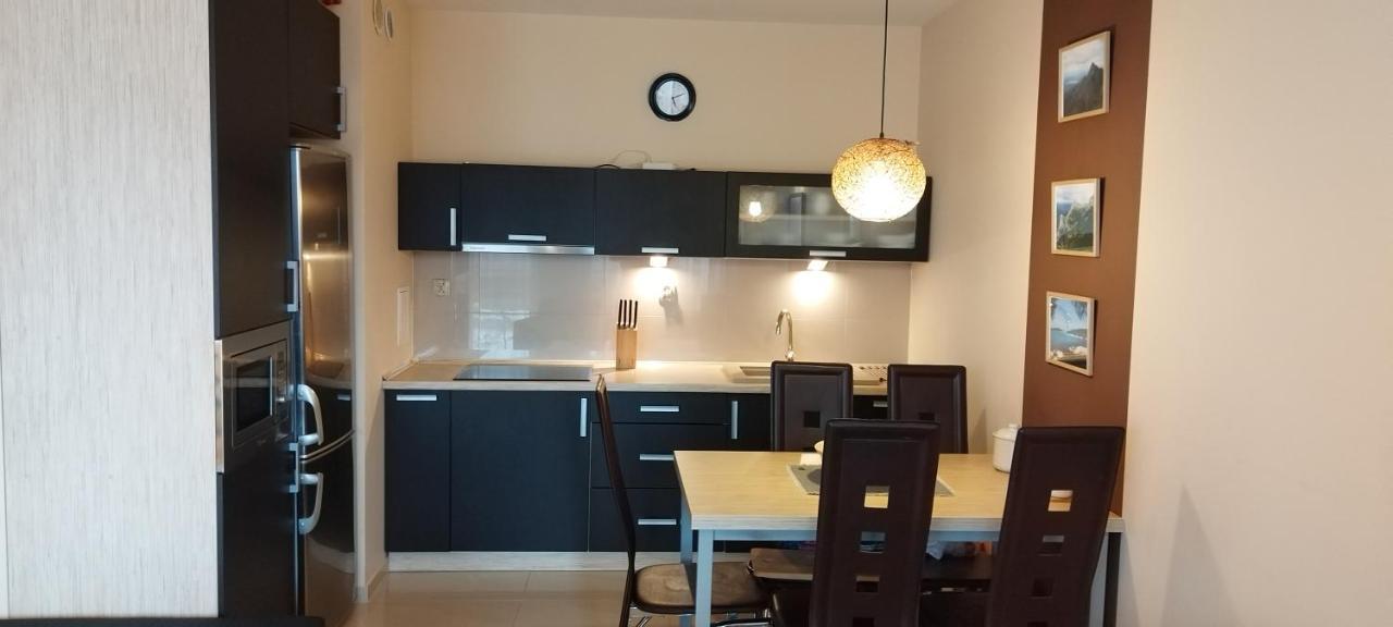 Appartement Apartament Amber Z Duzym Tarasem à Kołobrzeg Extérieur photo