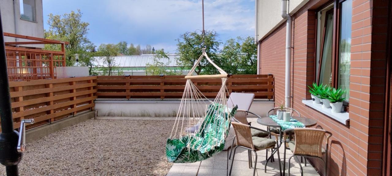Appartement Apartament Amber Z Duzym Tarasem à Kołobrzeg Extérieur photo